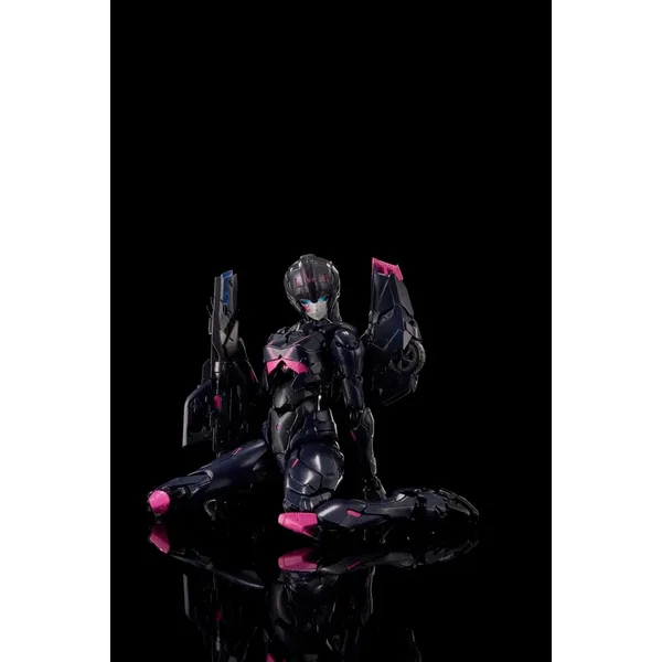 Flame Toys - Furai Model 39 - Black Arcee Model Kit