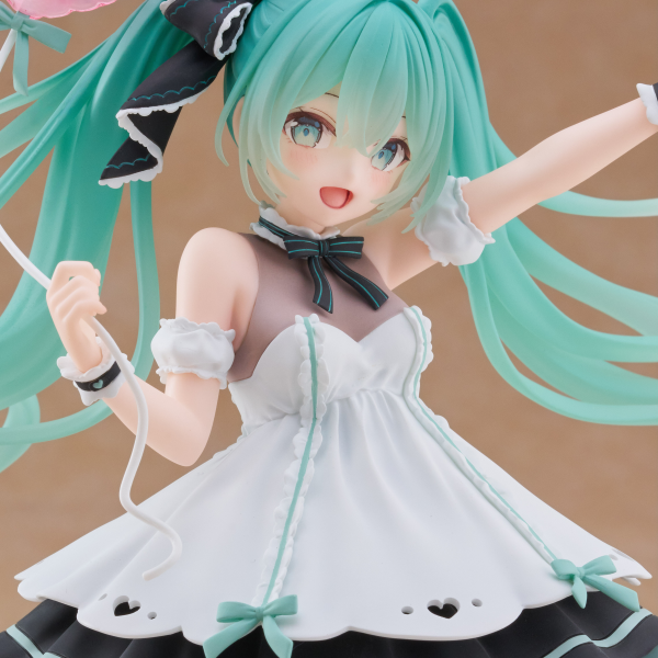 Hatsune Miku AMP+ Figure - HATSUNE MIKU Birthday 2025 (Party Ver.)